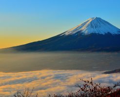 日本の頂上へ