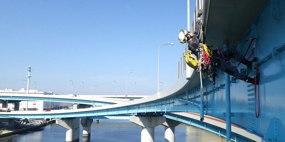 都市高速道路点検